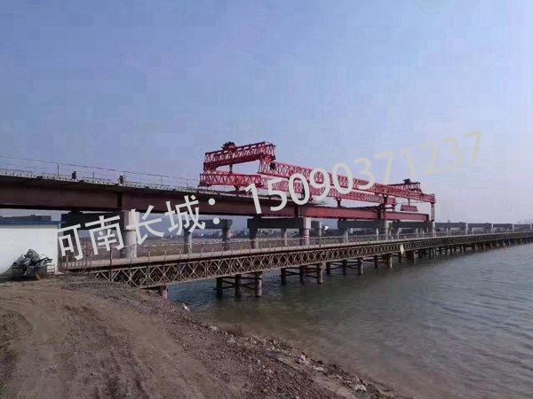 武汉900T架桥机