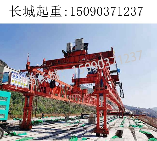 180T架桥机施工现场