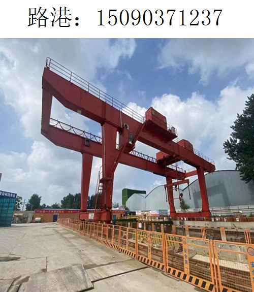 1237路港龙门吊(123) 1237路港龙门吊(123)